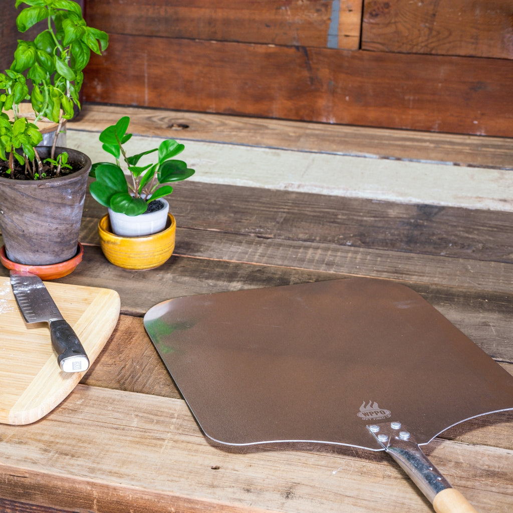 Traditional Long Handle Aluminum Pizza Peel 14"W x 38"L