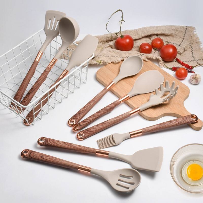 10 Wooden Handle Cooking Kitchen Silicone Utensils